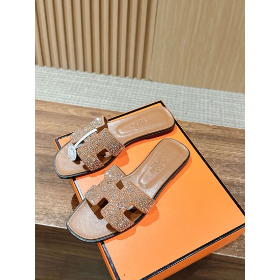 Hermes Slippers