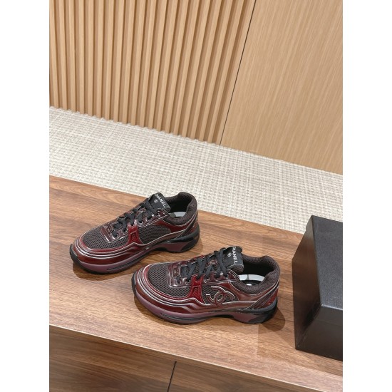CHANEL Sneakers