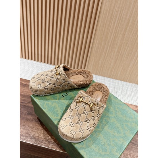 Gucci Slippers