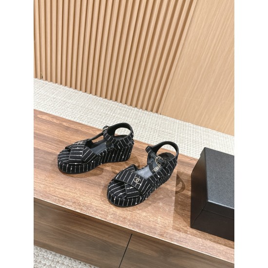 CHANEL Sandals