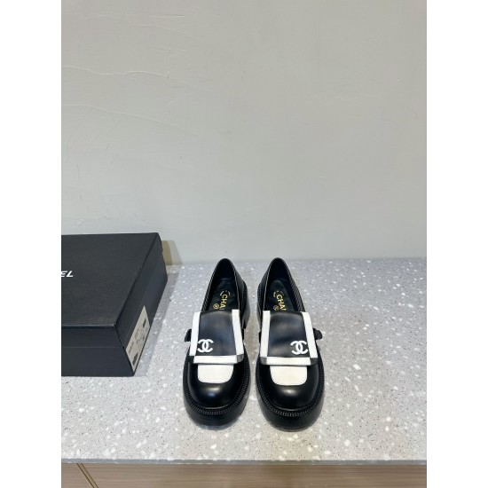 CHANEL Loafers