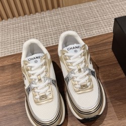 CHANEL Sneakers
