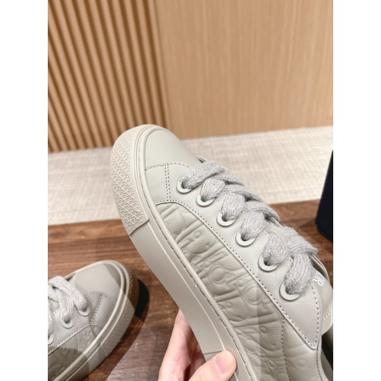 Dior Sneakers
