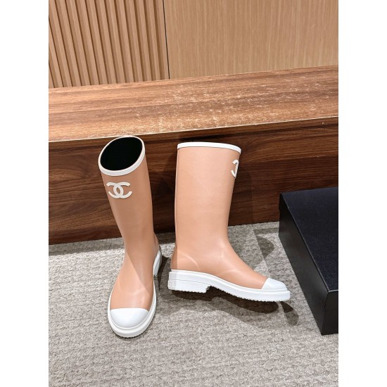 CHANEL Boots