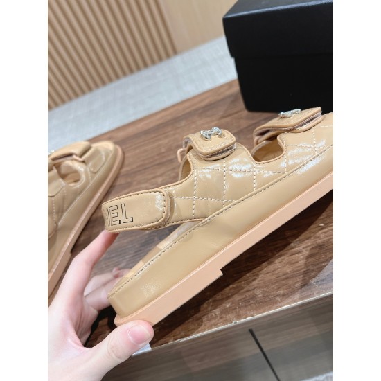 CHANEL Sandals