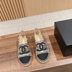 CHANEL Espadrilles