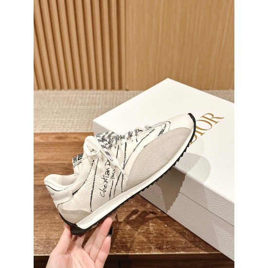 Dior Sneakers