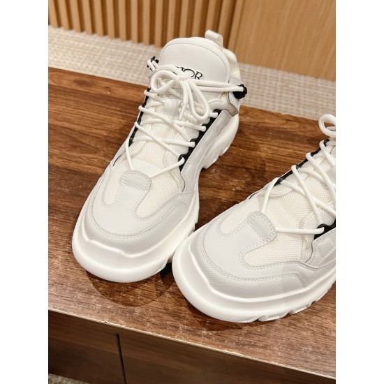 Dior Sneakers