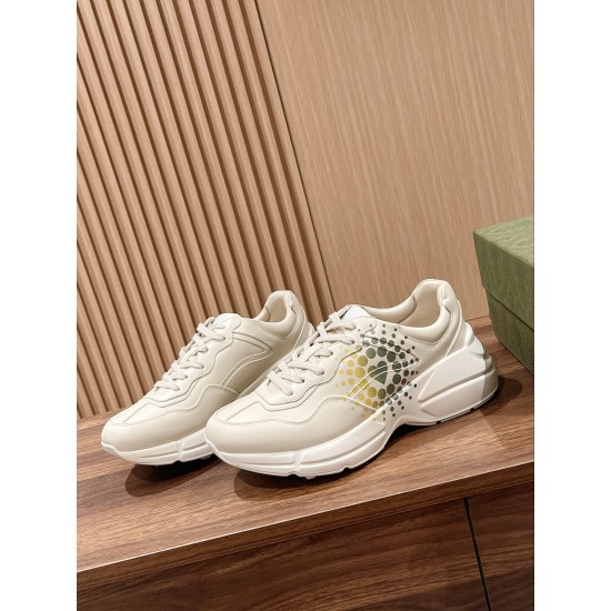 Gucci Sneakers