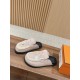 Hermes Iota mule