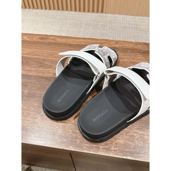 Hermes Slippers
