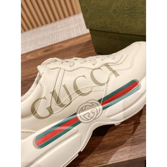 Gucci Sneakers
