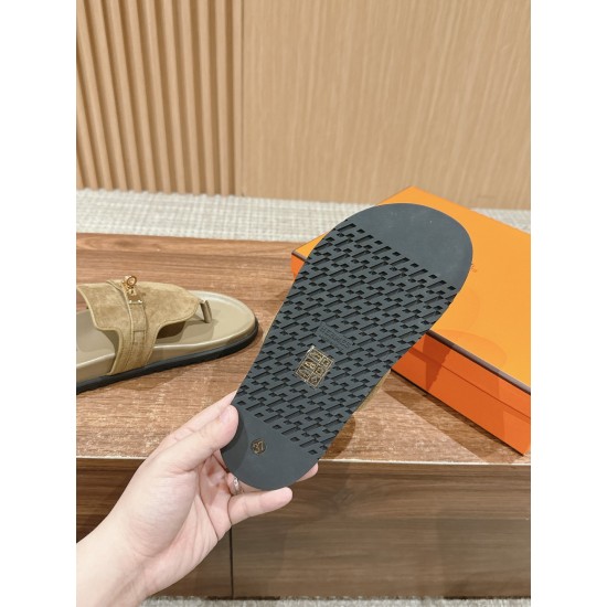 Hermes Slippers
