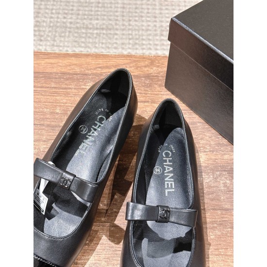 CHANEL Ballerinas