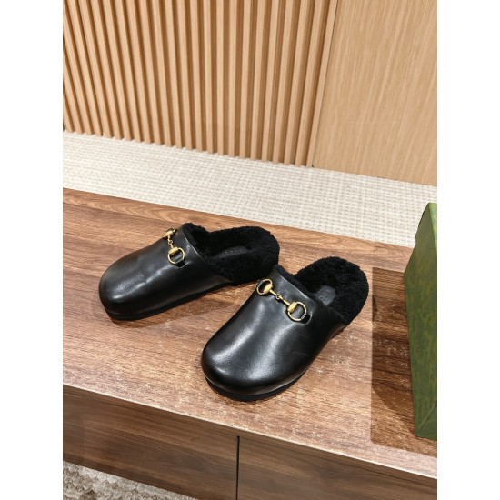 Gucci Slippers