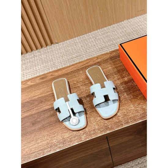 Hermes Slippers