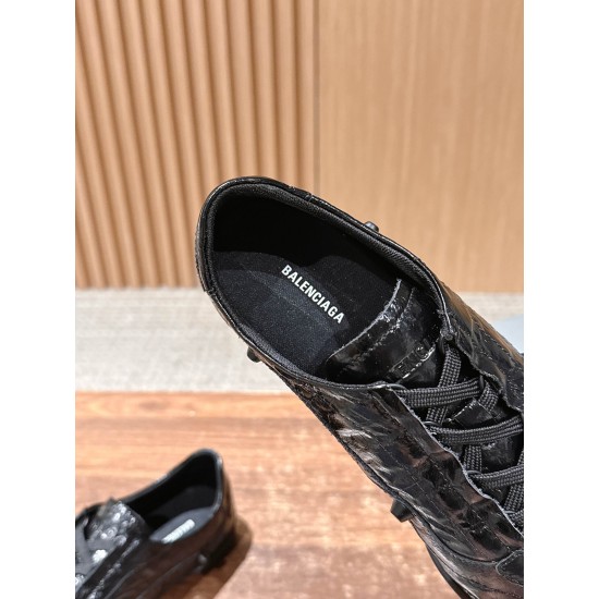 Balenciaga Sneakers