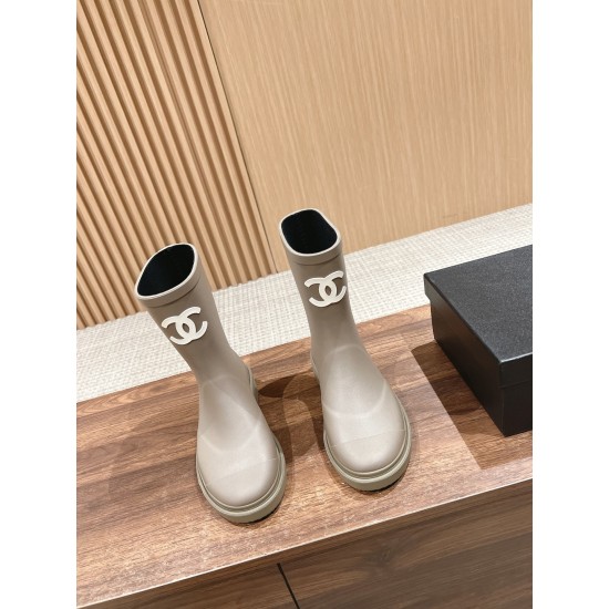 CHANEL Boots