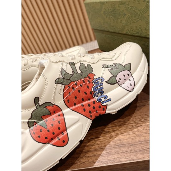 Gucci Sneakers