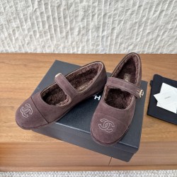 CHANEL Loafers