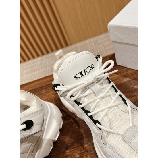 Dior Sneakers