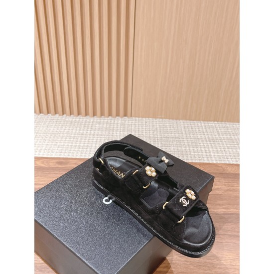 CHANEL Sandals