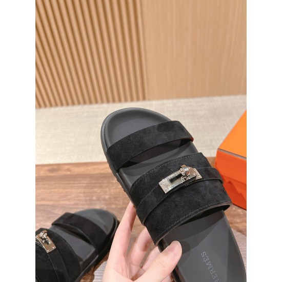Hermes Slippers