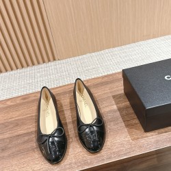 CHANEL Ballerinas