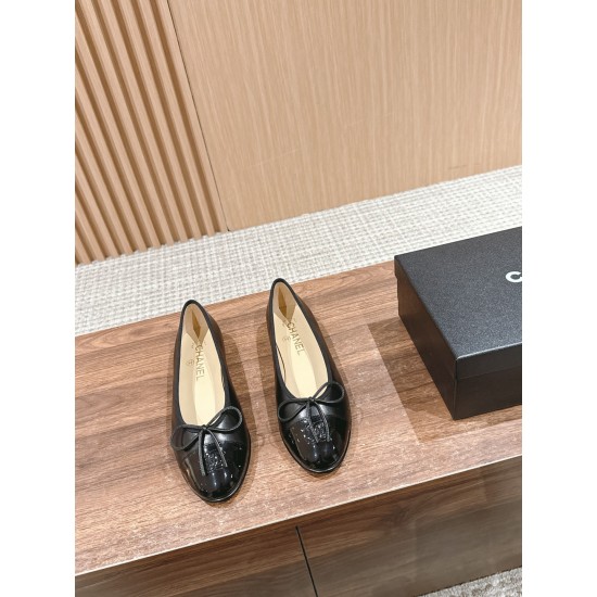 CHANEL Ballerinas