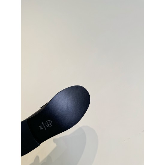CHANEL Loafers