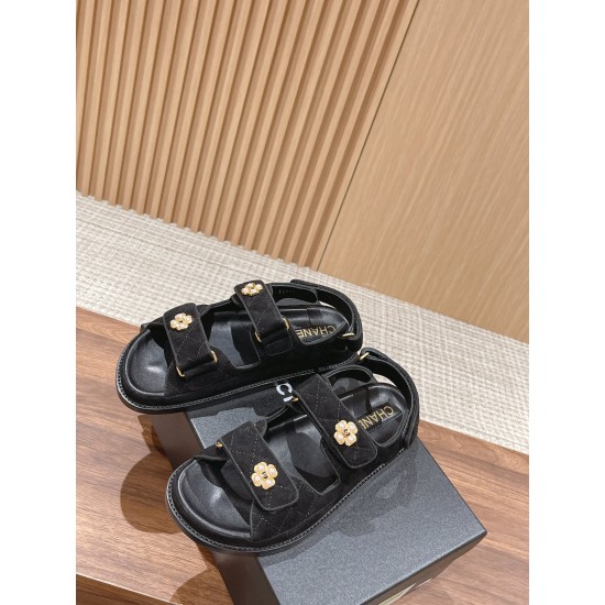 CHANEL Sandals