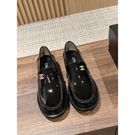 CHANEL Loafers
