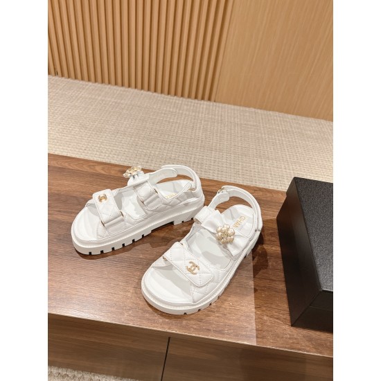 CHANEL Sandals