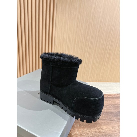 Balenciaga boots