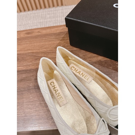 CHANEL Ballerinas