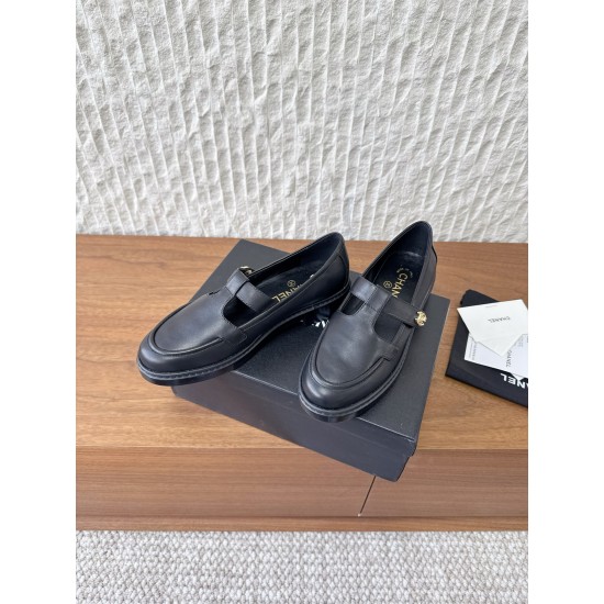 CHANEL Loafers