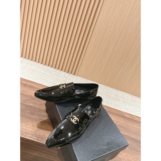 CHANEL Ballerinas