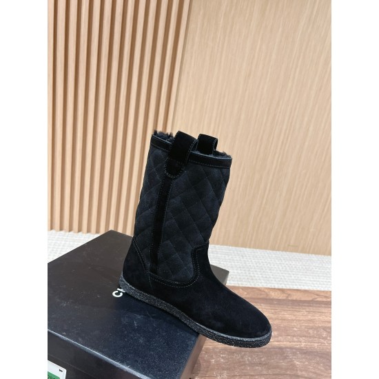 CHANEL Boots