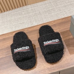  Balenciaga Slippers