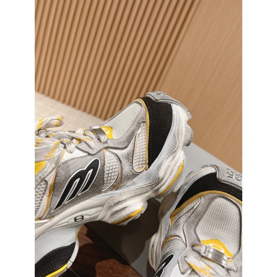 Balenciaga Sneakers