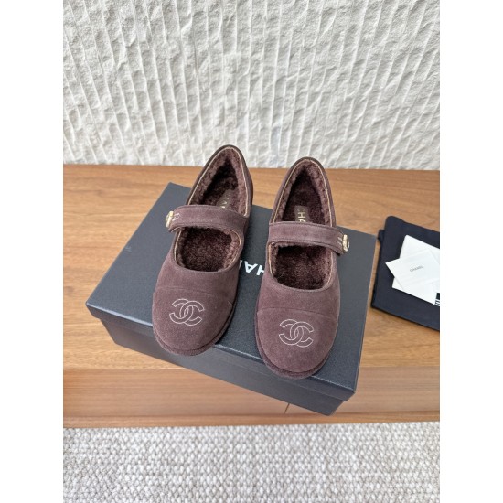 CHANEL Loafers