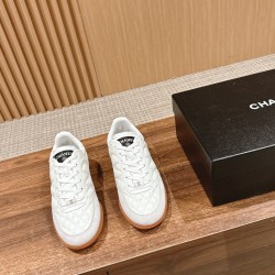 CHANEL Sneakers