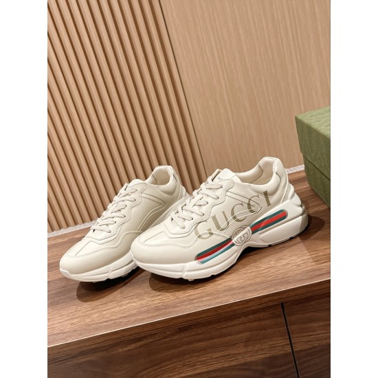 Gucci Sneakers