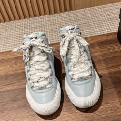 CHANEL Sneakers