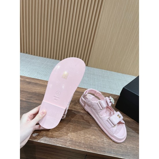 CHANEL Sandals