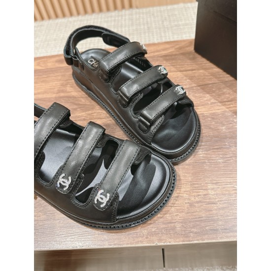 CHANEL Sandals