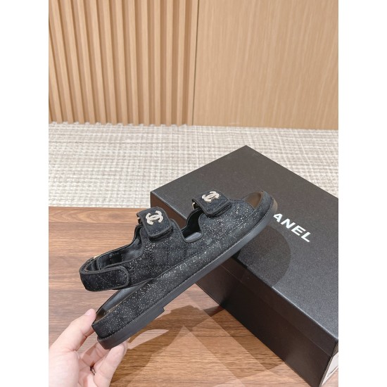 CHANEL Sandals