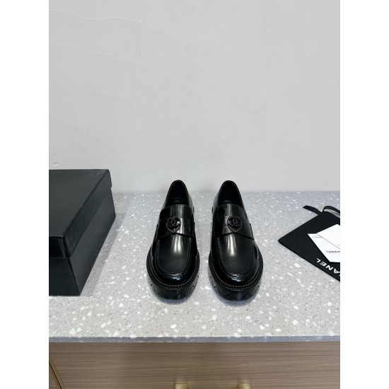 CHANEL Loafers