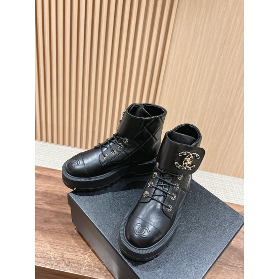 CHANEL Boots