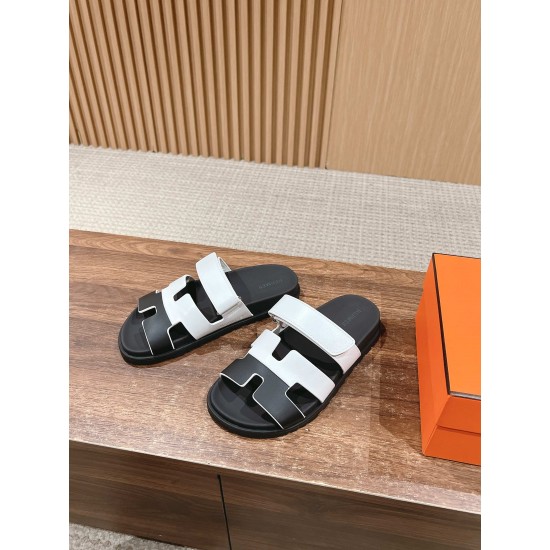 Hermes Slippers